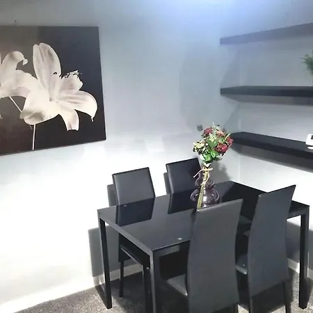 Comfy 1St Floor Flat, Sleeps 4 Apartment London Exterior photo