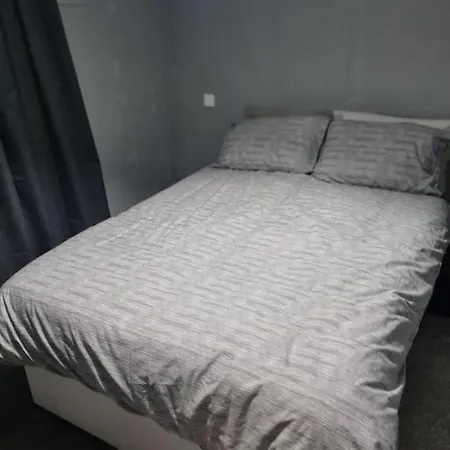 Comfy 1St Floor Flat, Sleeps 4 Apartment London Exterior photo