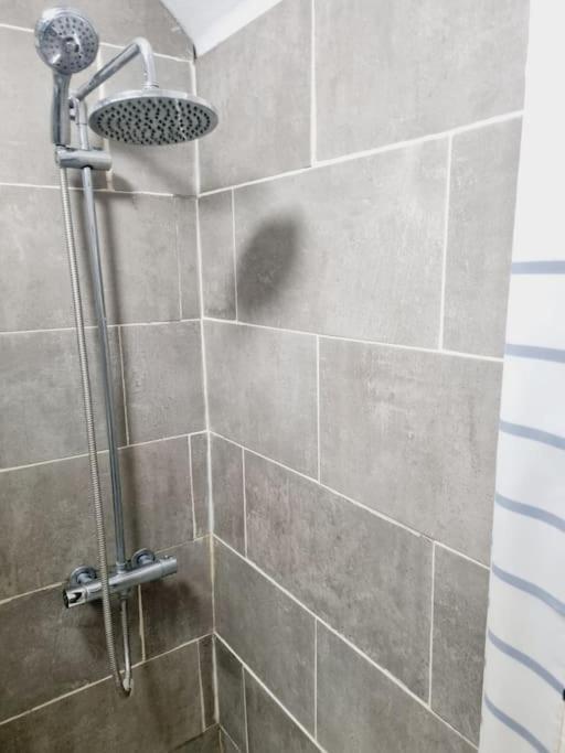 Comfy 1st Floor Flat, Sleeps 4 Apartment